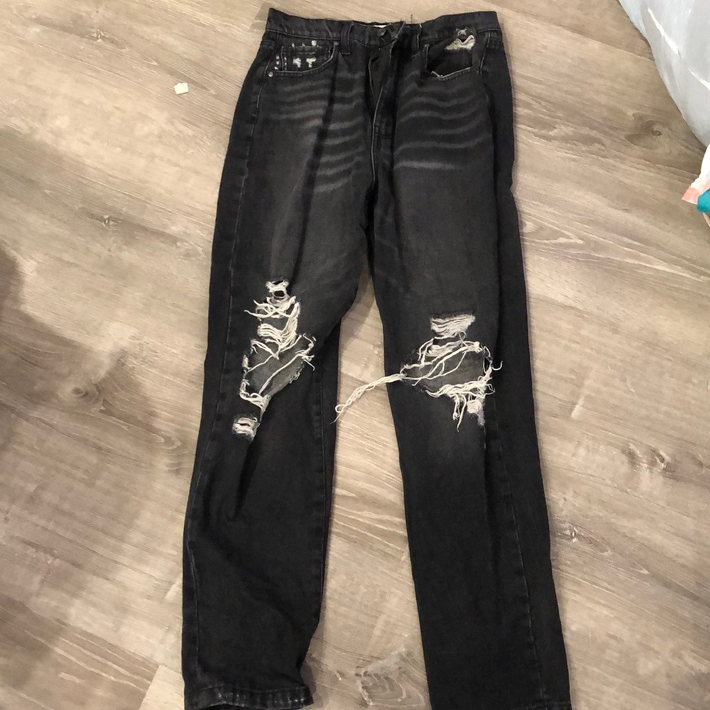 Black 90s jeans